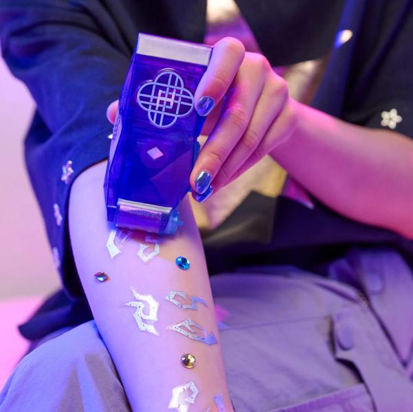 Cool Maker, KPop Demon Hunters HUNTR/X Shimmer Foil Tattoos