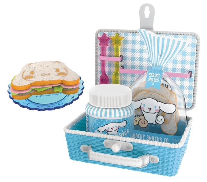 MGA’s Miniverse – Make It Mini SANRIO Hello Kitty Series 4