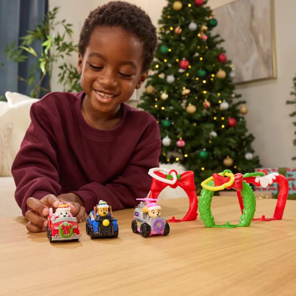 PAW Patrol Holiday Pup Squad Racer
