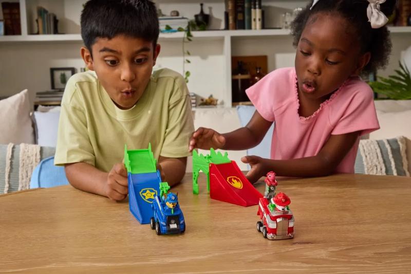 PAW Patrol: The Dino Movie Jump Shift Racers
