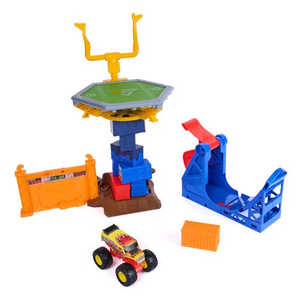 Monster Jam Smash & Bash Crash Course Playset