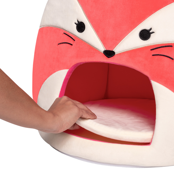 Squishmallows Original Fifi the Fox Pet Cave