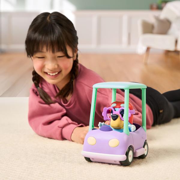 Bluey Chat Mates Figure & Vehicle – Grannies Car with Janet