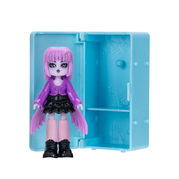 Royale High Surprise Locker Figure Assorted