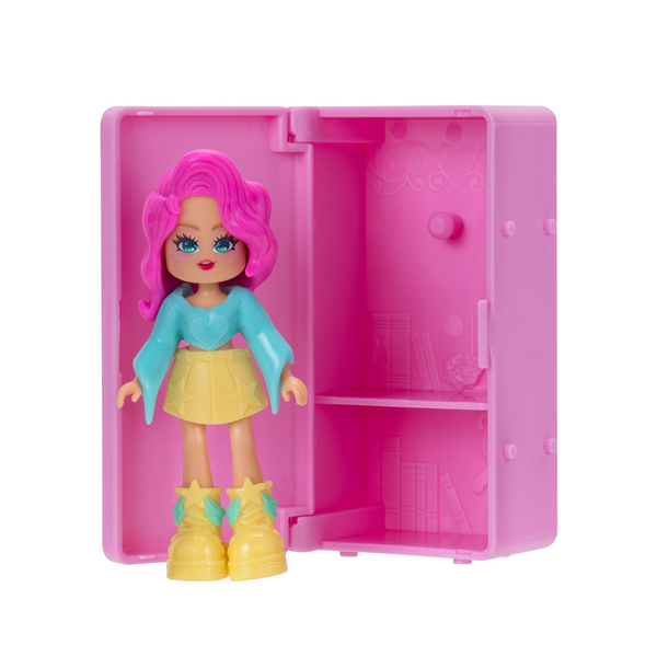 Royale High Surprise Locker Figure Assorted