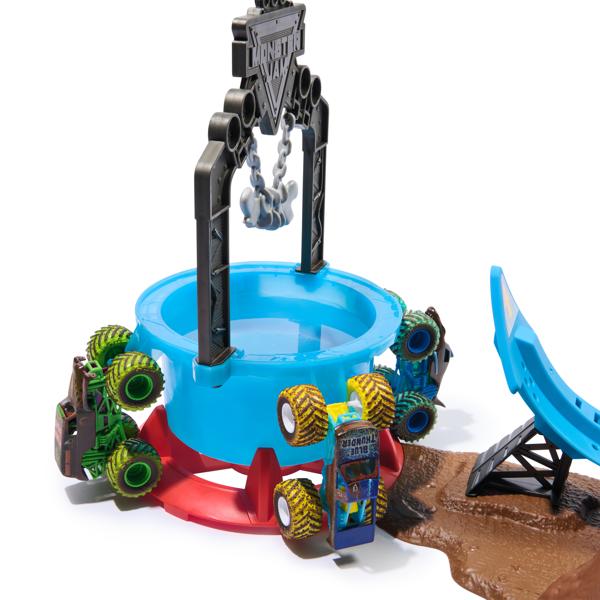 Monster Jam Truck Mud Blasters Truck Wash Playset
