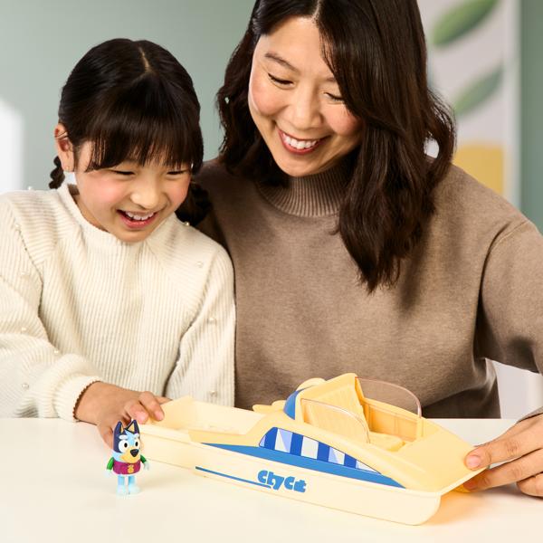 Bluey Colour Change Motorboat Vehicle&nbsp;