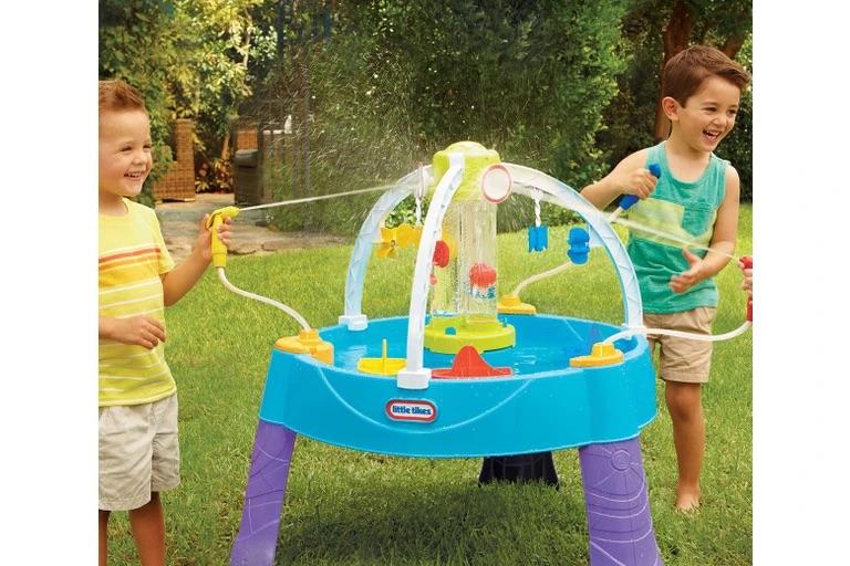 Little Tikes Fun Zone Battle Splash Water Table