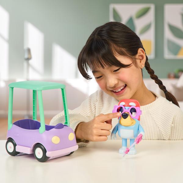 Bluey Chat Mates Figure & Vehicle – Grannies Car with Janet