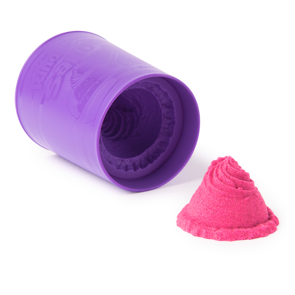 Kinetic Sand Ice Cream Tub with 4oz assorted 