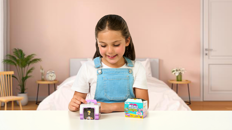 Little Live Pets Mama Surprise Families Adoption Pack