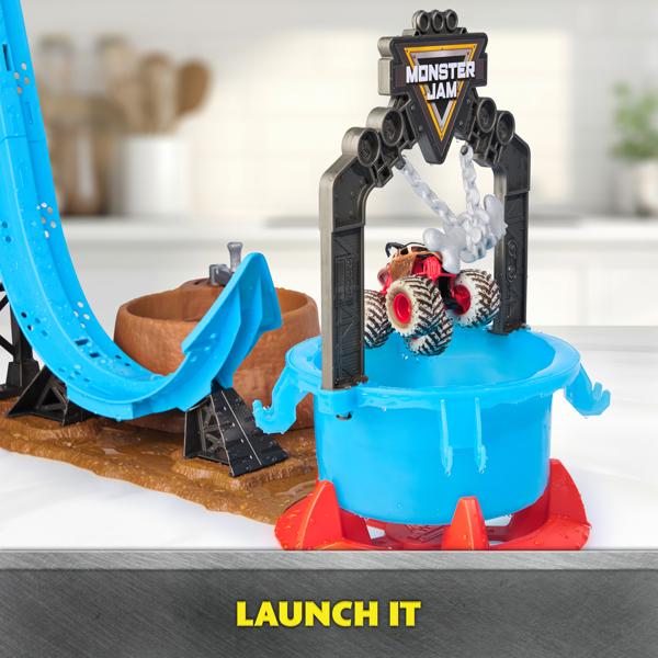 Monster Jam Truck Mud Blasters Truck Wash Playset