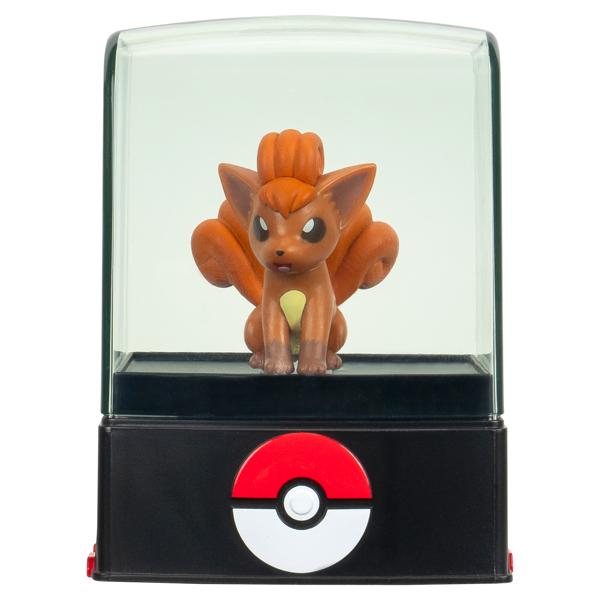 Pokémon Select Battle Figure in Case